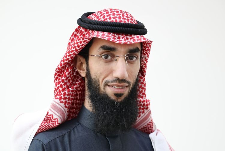 الأستاذ غالب الشريف