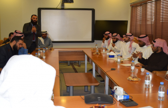 The Executive Standing Committee of the Human Resources System Holds a Meeting